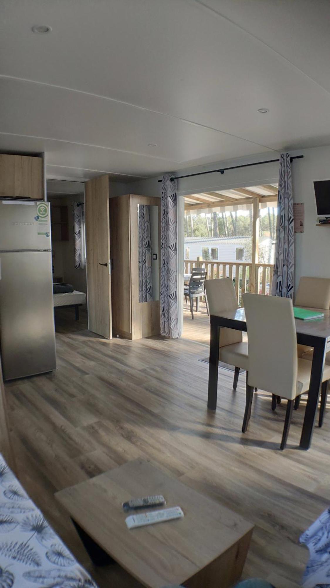 Mobil Home Tout Confort - Cote Landaise Сен-Жюльен-ан-Борн Экстерьер фото